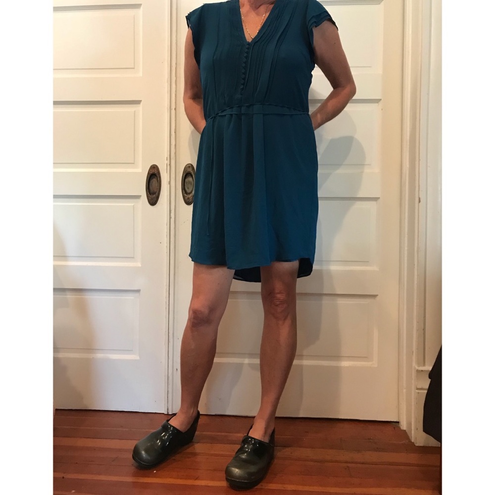 Selling Dress